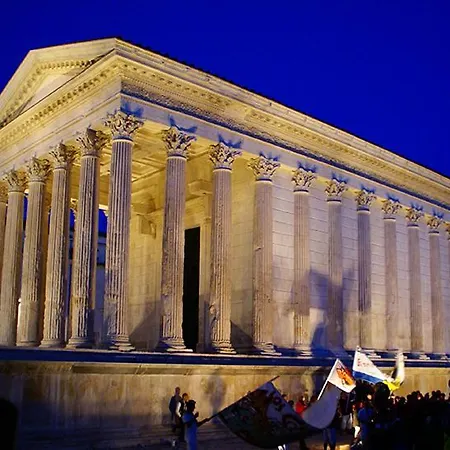 Alojamento de Acomodação e Pequeno-almoço En Garrigues 4*