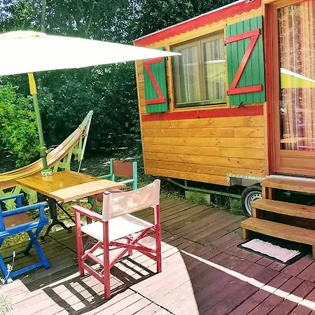 En Garrigues Alojamento de Acomodação e Pequeno-almoço Nîmes